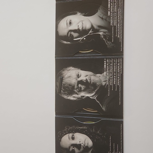 Black Sails: The Complete Second Season (Blu-ray Disc, 2015, 3-Disc Set) - Picture 3 of 4